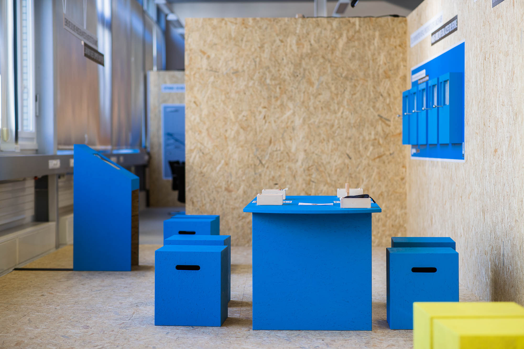 Export x3 1DX23311 Business 2020 Opening MOBI